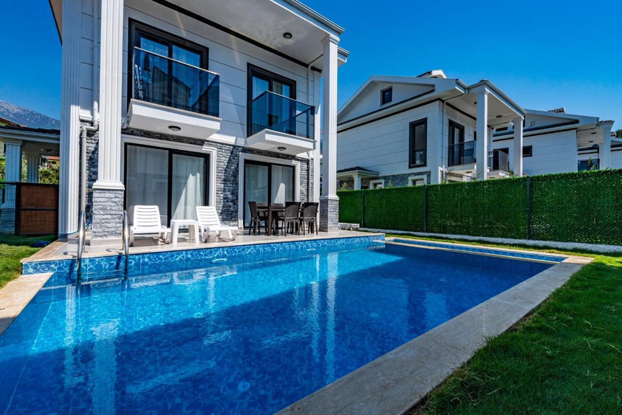 Salkim- 4 Bedroom Holiday Villa In Oludeniz Фетхие Экстерьер фото